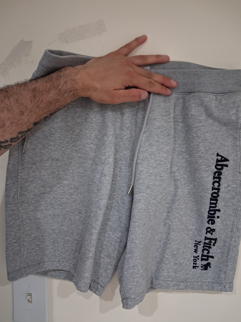 Abercrombie & Fitch Grey Men's Logo Athletic Shorts